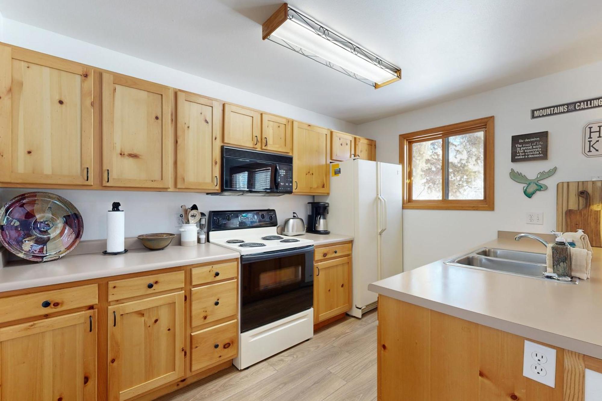 Riverview Condos Grand Lake Room photo