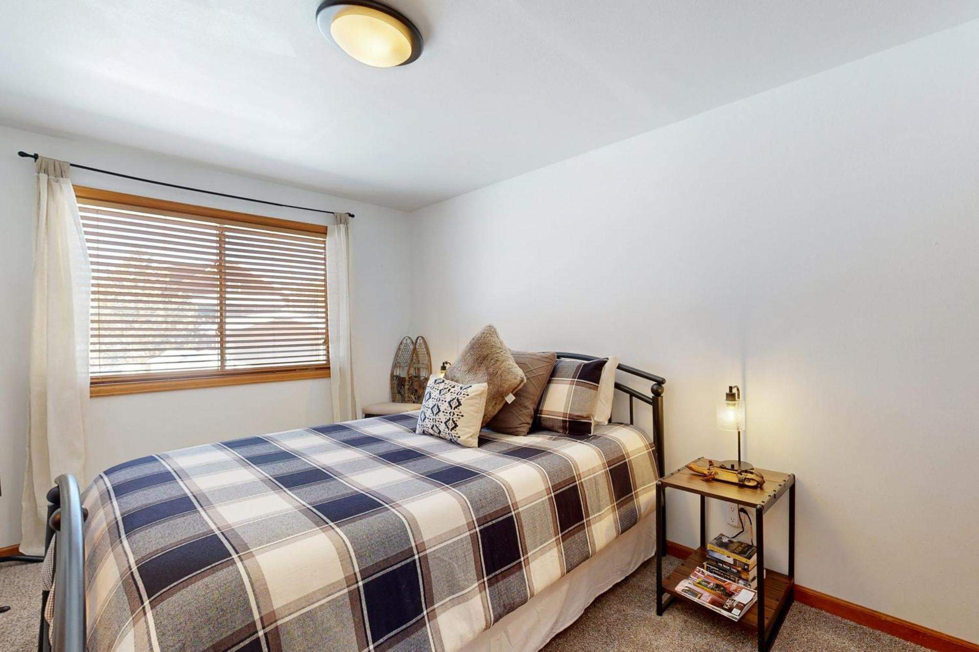 Riverview Condos Grand Lake Room photo